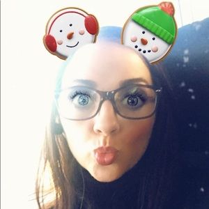 Meet your Posher, Melissa